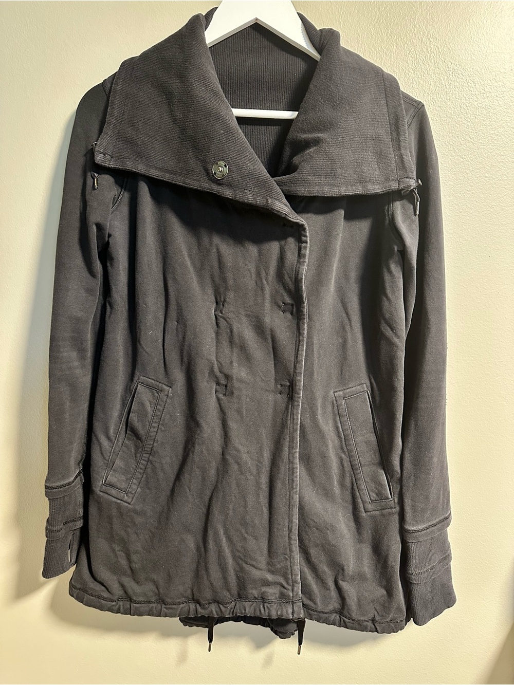 Lululemon Gratitude Wrap in Black Size 8 - Picture 7 of 10